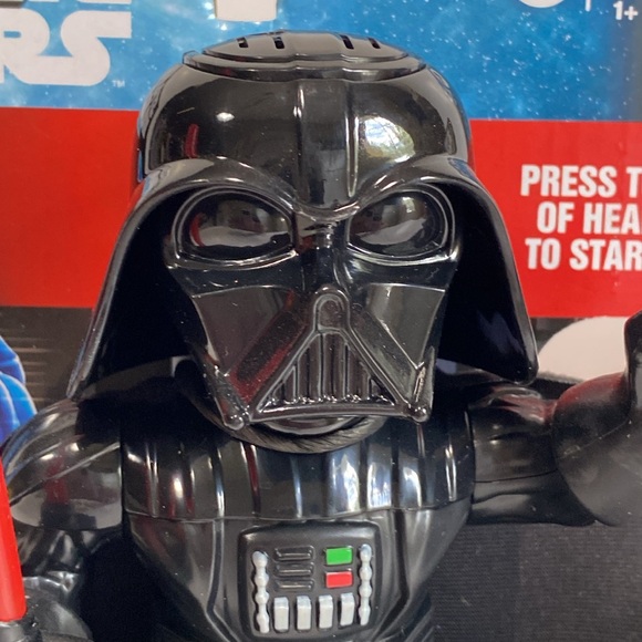 STAR WARS BOP IT! DARTH VADER - Picture 3 of 16